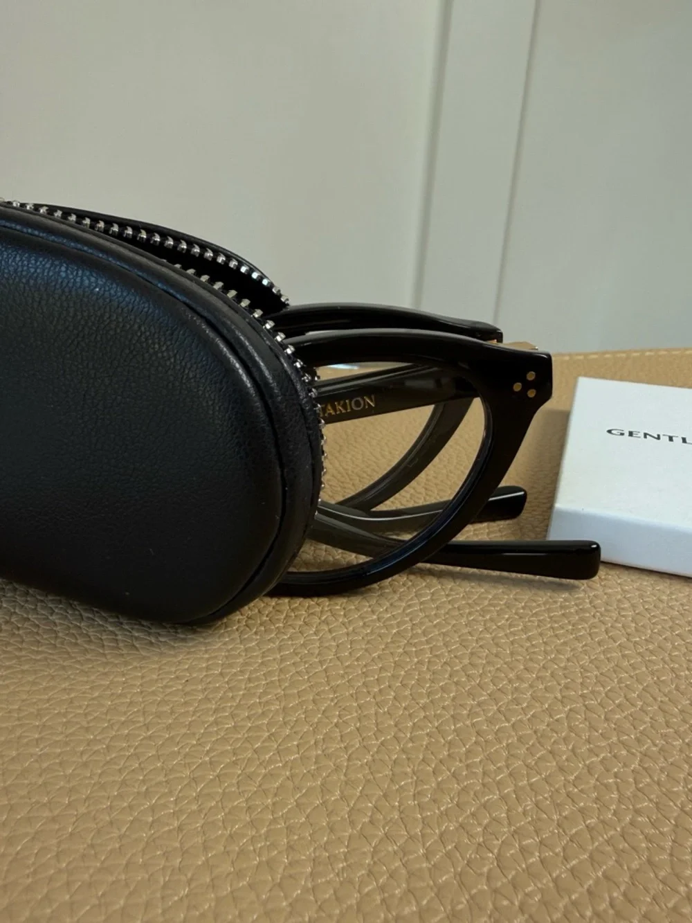 GENTLE MONSTER Black Acetate Sunglasses with Gold Logo - Picture 8 of 11